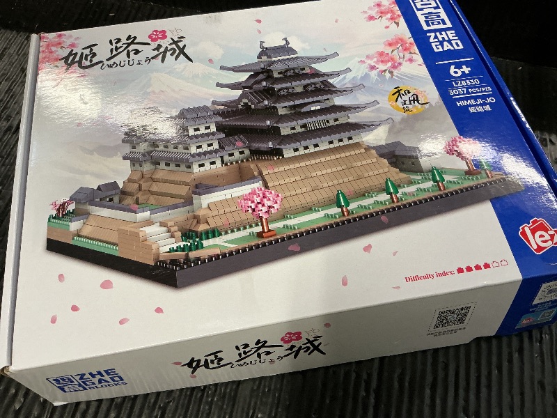 Photo 1 of 3037PCS Japanese Architecture Landmarks Micro Mini Building Blocks Model Kit Not compatible with Major Brands size,Himeji Castle Model Decor Collection or Prensent for 15+ Boys,Girls or Adults