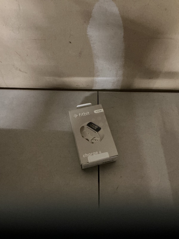 Photo 1 of Fitbit charge 6