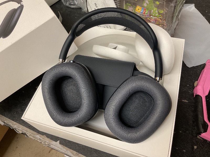 Photo 1 of Apple AirPods Max 2 Wireless Over-Ear Headphones, Active Noise Cancellation, Adaptive Audio, Personalized Spatial Audio, Live Translation, Bluetooth Headphones for iPhone – Midnight