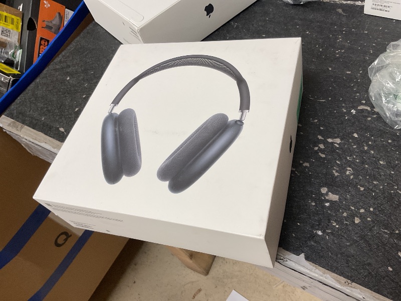 Photo 1 of Apple AirPods Max 2 Wireless Over-Ear Headphones, Active Noise Cancellation, Adaptive Audio, Personalized Spatial Audio, Live Translation, Bluetooth Headphones for iPhone – Midnight