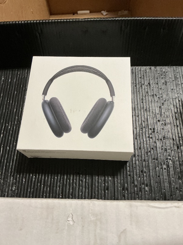 Photo 1 of Apple AirPods Max 2 Wireless Over-Ear Headphones, Active Noise Cancellation, Adaptive Audio, Personalized Spatial Audio, Live Translation, Bluetooth Headphones for iPhone – Midnight