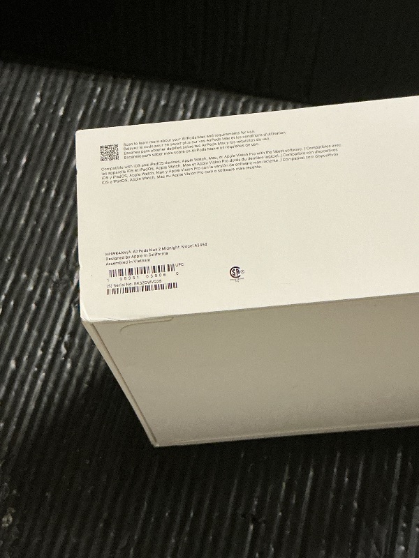Photo 1 of Apple AirPods Max 2 Wireless Over-Ear Headphones, Active Noise Cancellation, Adaptive Audio, Personalized Spatial Audio, Live Translation, Bluetooth Headphones for iPhone – Midnight