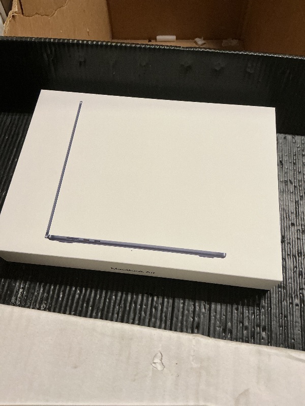 Photo 1 of Apple 2026 MacBook Air 15-inch Laptop with M5 chip: Built for AI, 15.3-inch Liquid Retina Display, 24GB Unified Memory, 1TB SSD, 12MP Center Stage Camera, Touch ID, Wi-Fi 7; Midnight