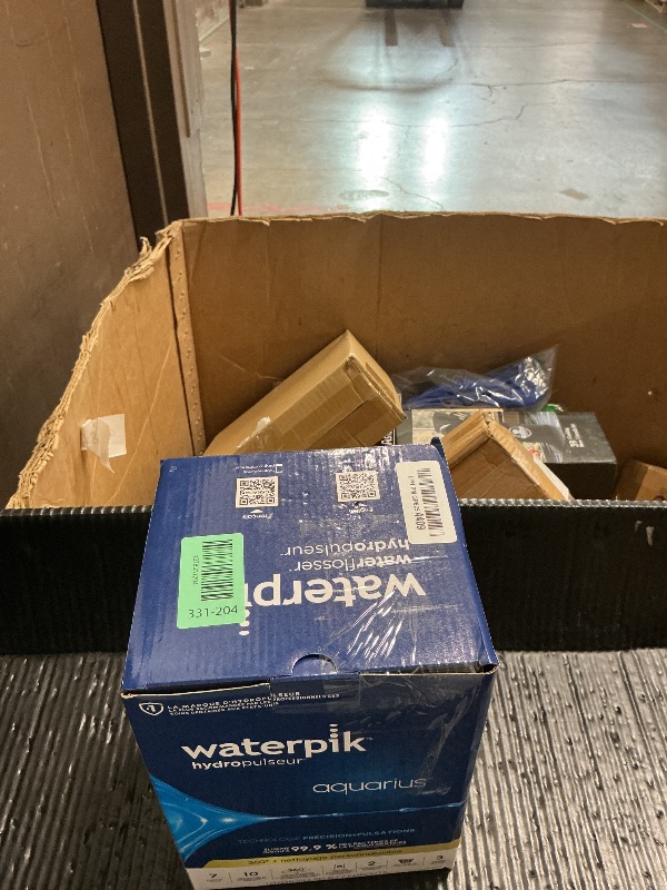 Photo 1 of Waterpik Aquarius Water Flosser For Teeth Cleaning, Gums, Braces, Dental Care, Electric Power With 10 Settings, 7 Tips For Multiple Users And Needs, ADA Accepted, White WP-660, Packaging May Vary