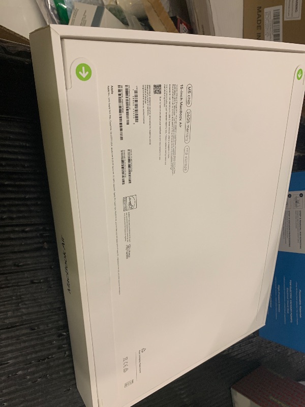 Photo 1 of Apple 2026 MacBook Air 15-inch Laptop with M5 chip: Built for AI, 15.3-inch Liquid Retina Display, 24GB Unified Memory, 1TB SSD, 12MP Center Stage Camera, Touch ID, Wi-Fi 7; Midnight