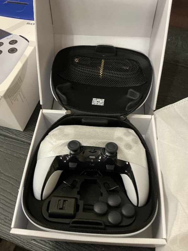 Photo 1 of PlayStation DualSense Edge Wireless Controller