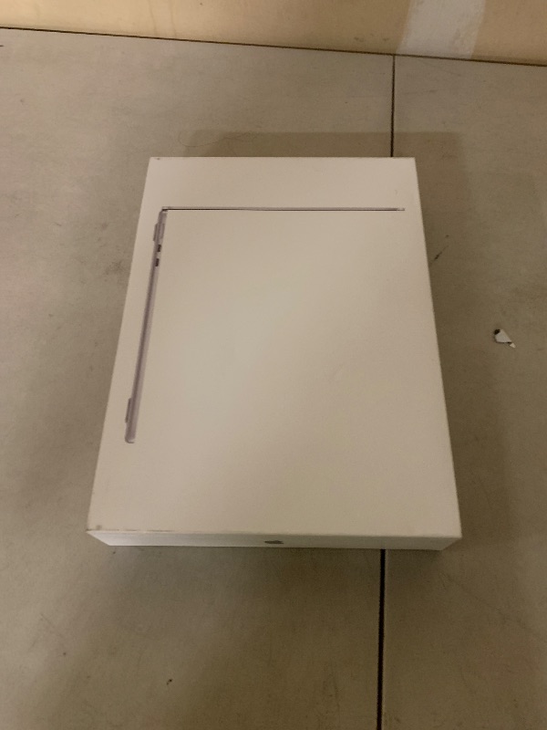 Photo 1 of Apple 2025 MacBook Air 13-inch Laptop with M4 chip: Built for Apple Intelligence, 13.6-inch Liquid Retina Display, 16GB Unified Memory, 256GB SSD Storage, 12MP Center Stage Camera, Touch ID; Silver *FACTORY SEALED*