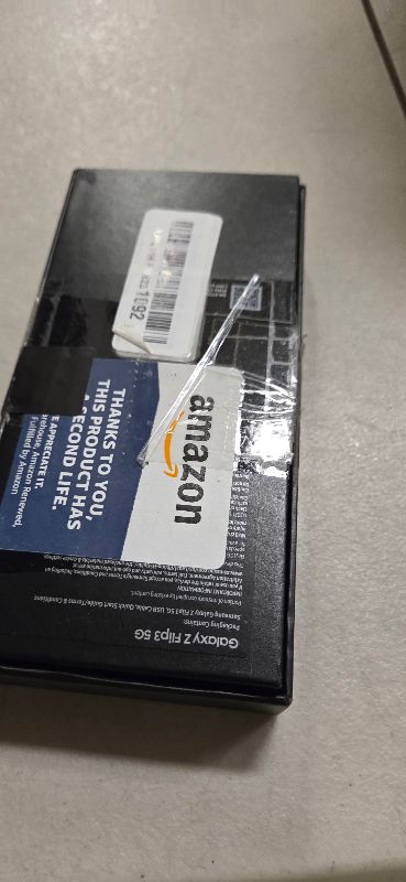 Photo 1 of SAMSUNG Galaxy Z Flip 3 5G Cell Phone, Factory Unlocked Android Smartphone, 128GB, Flex Mode, Super Steady Camera, Ultra Compact, US Version, Cream