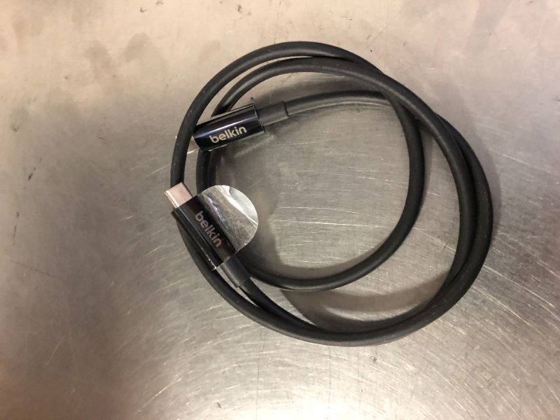 Photo 1 of belkin usb-c to usb-c cable