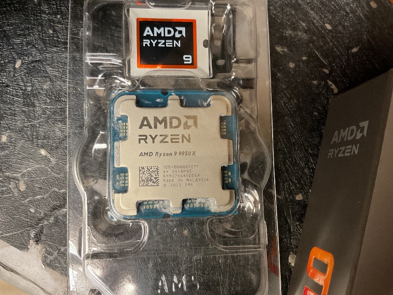 Photo 1 of AMD Ryzen™ 9 9950X 16-Core, 32-Thread Unlocked Desktop Processor