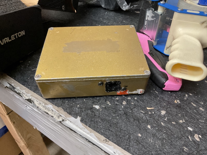 Photo 1 of Guitar processor gold