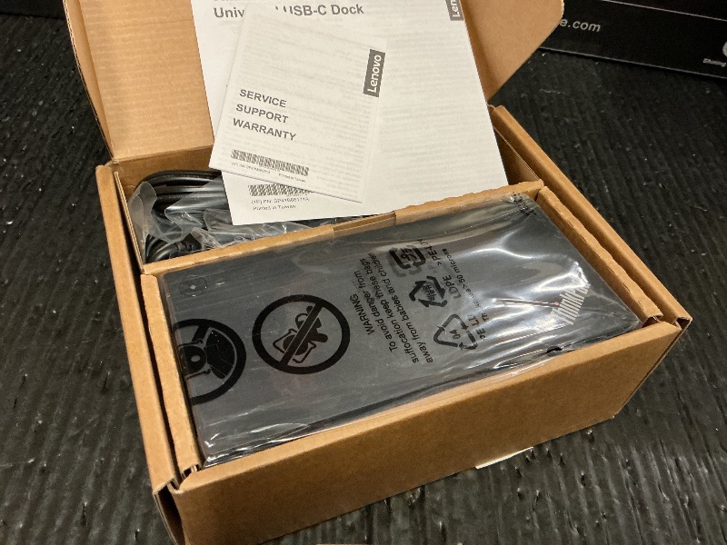 Photo 1 of ThinkPad Universal USB-C Dock-US LDA-KP