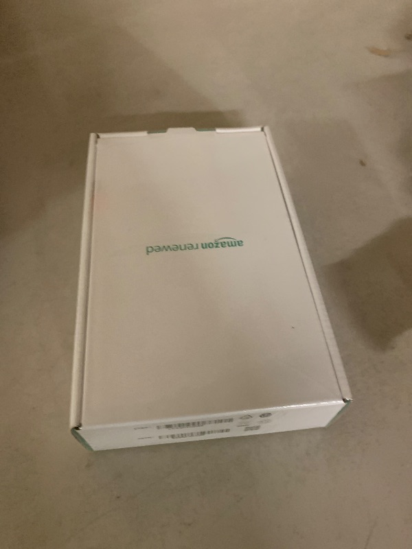 Photo 1 of Apple Watch Series 8 [GPS + Cellular, 45mm] - Midnight Aluminum Case with Midnight Sport Band, M/L (Renewed)