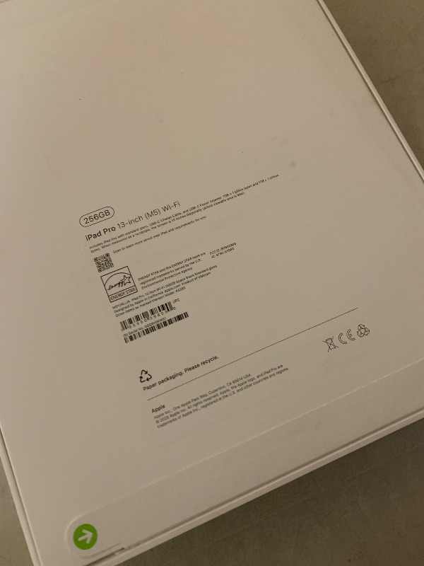 Photo 1 of Apple iPad Pro 13-inch (M5): Ultra Retina XDR Display, 256GB, Landscape 12MP Front Camera/12MP Back Camera, LiDAR Scanner, Wi-Fi 7 with Apple N1, Face ID, All-Day Battery Life — Space Black