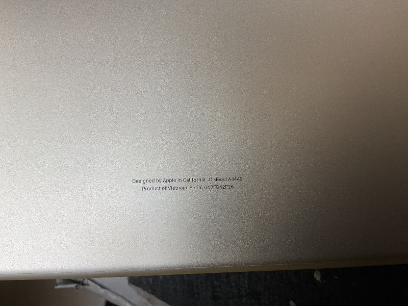 Photo 1 of Apple 2026 MacBook Air 13-inch Laptop with M5 chip: Built for AI, 13.6-inch Liquid Retina Display, 16GB Unified Memory, 1TB SSD, 12MP Center Stage Camera, Touch ID, Wi-Fi 7; Silver