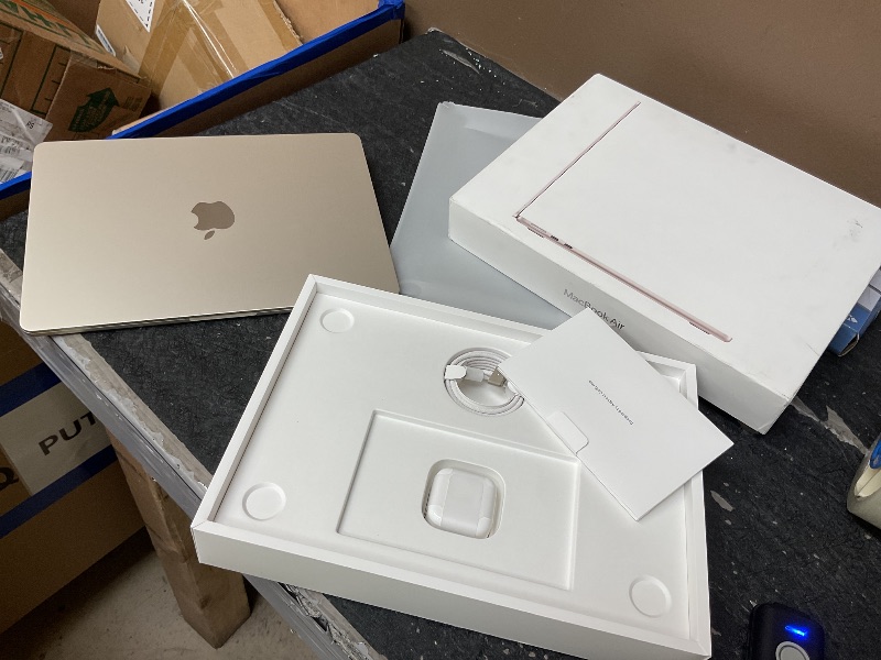 Photo 1 of Apple 2026 MacBook Air 13-inch Laptop with M5 chip: Built for AI, 13.6-inch Liquid Retina Display, 16GB Unified Memory, 1TB SSD, 12MP Center Stage Camera, Touch ID, Wi-Fi 7; Silver