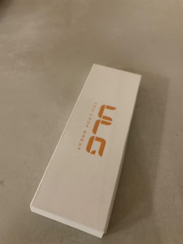 Photo 1 of ULG Curved Thinning Dog Shears for Grooming, 7 Inch Professional Curved Thinning Dog Grooming Scissors for Blending and Thinning, 40-Tooth 15%-20% Rate 440C Stainless Steel Pet Hair Scissors