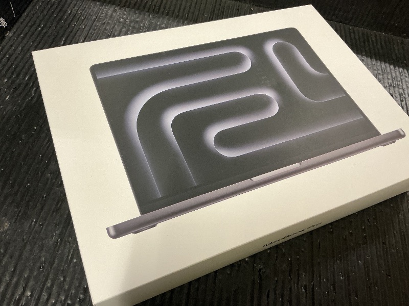 Photo 1 of Apple 2026 MacBook Pro Laptop with Apple M5 chip with 10-core CPU and 10-core GPU: Built for AI, 14.2-inch Liquid Retina XDR Display, 32GB Unified Memory, 1TB SSD, Wi-Fi 7; Space Black
