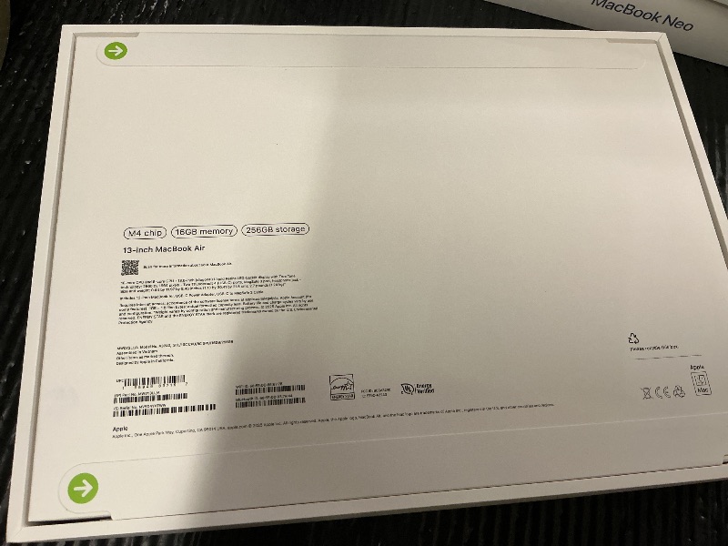 Photo 1 of Apple 2025 MacBook Air 13-inch Laptop with M4 chip: Built for Apple Intelligence, 13.6-inch Liquid Retina Display, 16GB Unified Memory, 256GB SSD Storage, 12MP Center Stage Camera, Touch ID; Starlight