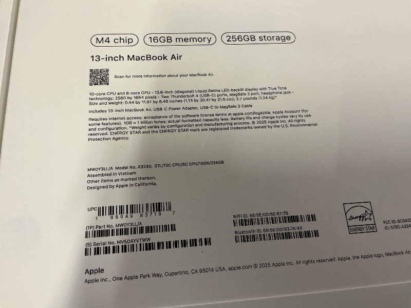 Photo 1 of Apple 2025 MacBook Air 13-inch Laptop with M4 chip: Built for Apple Intelligence, 13.6-inch Liquid Retina Display, 16GB Unified Memory, 256GB SSD Storage, 12MP Center Stage Camera, Touch ID; Starlight