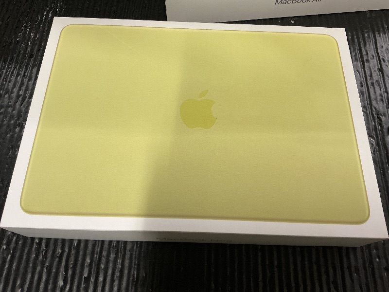 Photo 1 of Apple 2026 MacBook Neo 13-inch Laptop with A18 Pro chip: Built for AI and Apple Intelligence, Liquid Retina Display, 8GB Unified Memory, 512GB SSD Storage, 1080p FaceTime HD Camera, Touch ID; Citrus