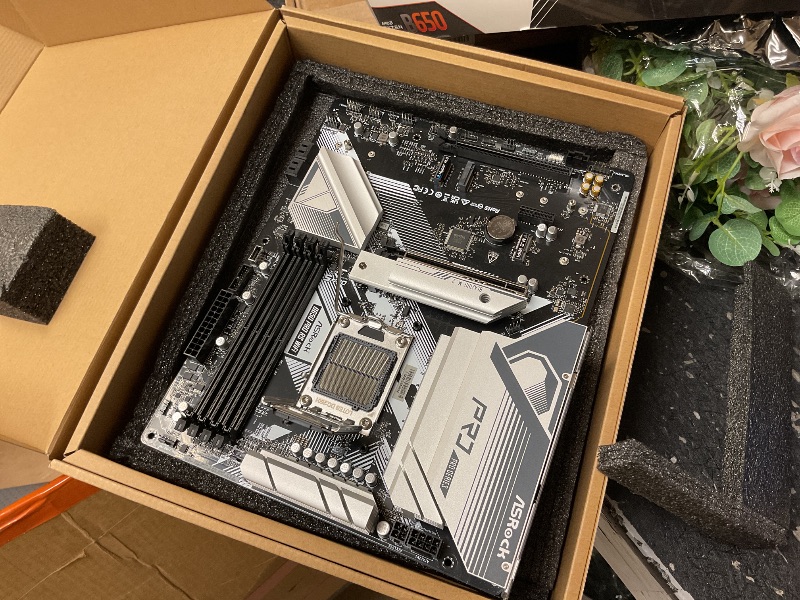 Photo 4 of ASRock B650 PRO RS AMD Ryzen 7000 Series Processors Motherboard