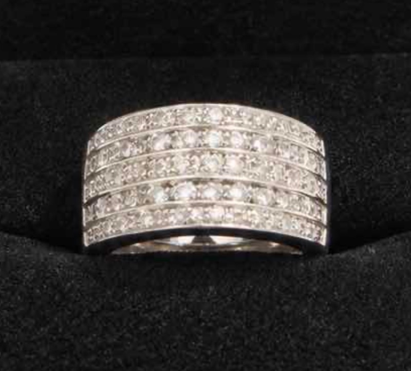 Photo 1 of 18K WHITE GOLD W 1.75 CTW DIAMOND RING 10.68G (EST SIZE 6-7) W APPRAISAL #2003