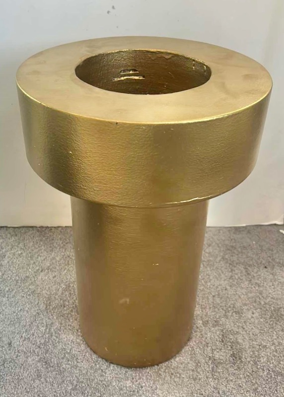 Photo 1 of GOLD CERAMIC VASE 12“ X 18“
