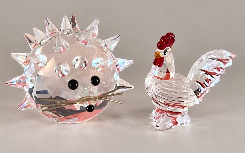 Photo 1 of 2 SWAROVSKI CRYSTAL FIGURINES/ HEDGEHOG H2.25” & ROOSTER