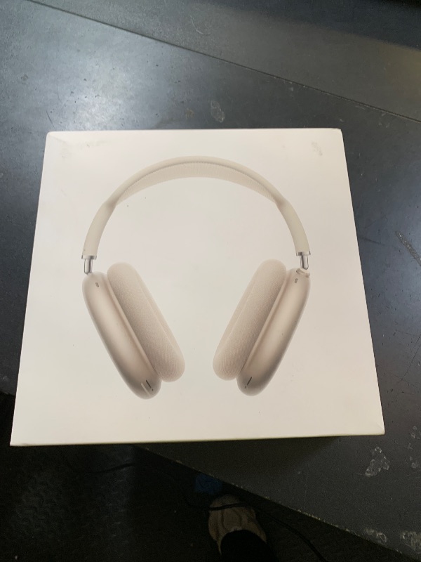 Photo 1 of Apple AirPods Max Wireless Over-Ear Headphones, Pro-Level Active Noise Cancellation, Transparency Mode, Personalized Spatial Audio, USB-C Charging, Bluetooth Headphones for iPhone - Starlight