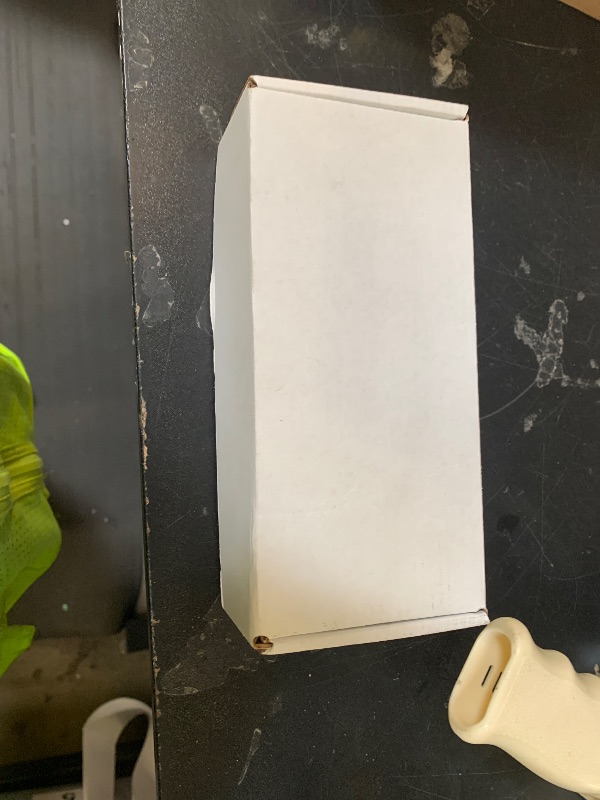 Photo 1 of Apple Watch Ultra [GPS + Cellular 49mm] Titanium Case with Midnight Ocean Band, One Size (Renewed)