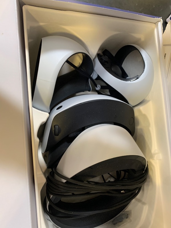 Photo 1 of PlayStation VR2 (PSVR2)