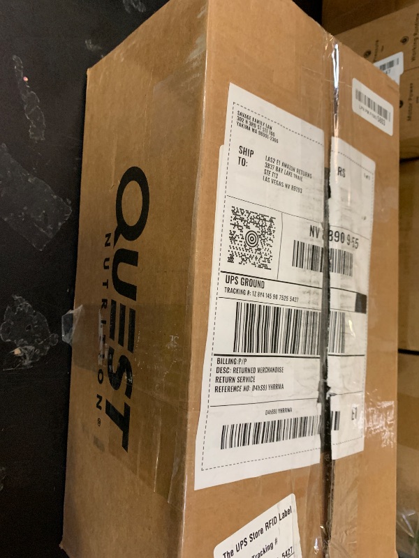 Photo 1 of HUTT S7 Window Cleaning Robot, 5500Pa Suction, 3D Floating Chassis, HydroJet Water Spray 80ml Tank, Multiple Safety Systems, SLAM 4.0 Navigation, 8 x Cloths, All-in-One Storage Box