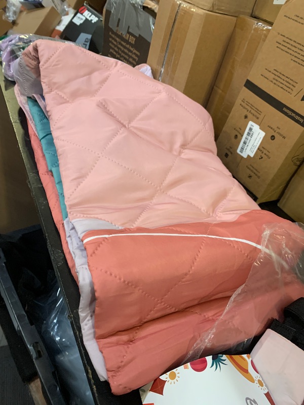 Photo 1 of & Camp Bedding›Blankets
Amazon Prime Logo
Enjoy fast, free delivery, exclusive deals, and award-winning movies & TV shows.
Join Prime
$18.99
Get Fast, Free Shipping with Amazon Prime
FREE delivery Thursday, April 2 on orders shipped by Amazon over $35
Del