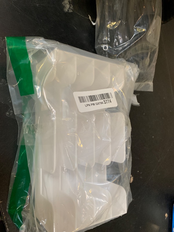 Photo 1 of 
Click to see full view






3+
DECHOUS 3Pcs Wall Mounted Fridge Hanging Storage Box Small Kitchen Organizer for Side Door for Sauces and Condiments Fridge Containers