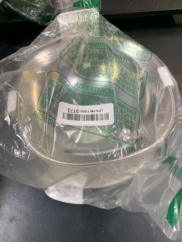 Photo 1 of Cheerble Pumpless Cat Water Elfin Fountain, Wireless Pet Fountain Battery Operated, 2L/67oz E1+ Automatic Water Dispenser Cats & Dogs MagDrive™ Technology Stainless Steel Tray, No Cleaning Hassle