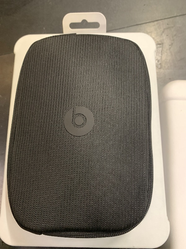 Photo 1 of Beats Studio Pro - Premium Wireless Over-Ear Headphones- Up to 40-Hour Battery Life, Active Noise Cancelling, USB-C Lossless Audio, Apple & Android Compatible - Black