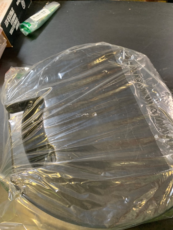 Photo 1 of Snow-Chains Auto Fixing 1 Min Quick Fit Easy Installation Tire-Chains, Portable Reusable Universal Emergency Tire Traction Chain for Passenger Car, Pickup Trucks and SUV - Set of 2 (HKN-70)