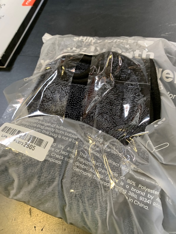 Photo 1 of Shiny Bath Shiny Wipes XL Drying Towel, The Original, Ultra Absorbent Twisted-Loop Design, Streak-Free Drying Towel, Shiny Wipes Shower Cleaning Cloths (4 Towel)