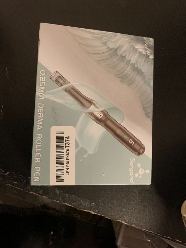 Photo 1 of 0.25mm Derma Roller Pen
