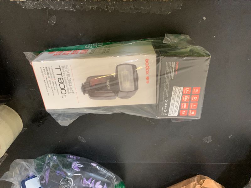 Photo 1 of Godox TT600S 2.4G Wireless X-System TTL GN60 High-Speed Sync 1/8000s Flash Speedlite with X2T-S Trigger Transmitter Compatible for Sony Cameras