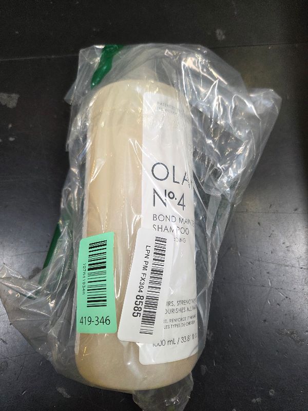 Photo 1 of Olaplex Nº. 4 Bond Maintenance Shampoo: Reduces Breakage & Strengthens Hair | Hydrates, Smooths & Detangles | For Coily, Curly, Straight, and Wavy, 1000 mL / 33.8 Fl Oz