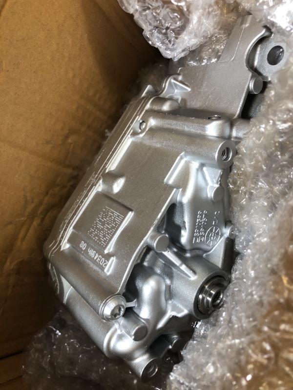 Photo 1 of Lamerto 1Pcs Engine Oil Pump 11417573747 Replacement for BMW E90 E93 F07 F10 X3 X5 E70 X6 E71 2011-2017 N55B30A 7573747