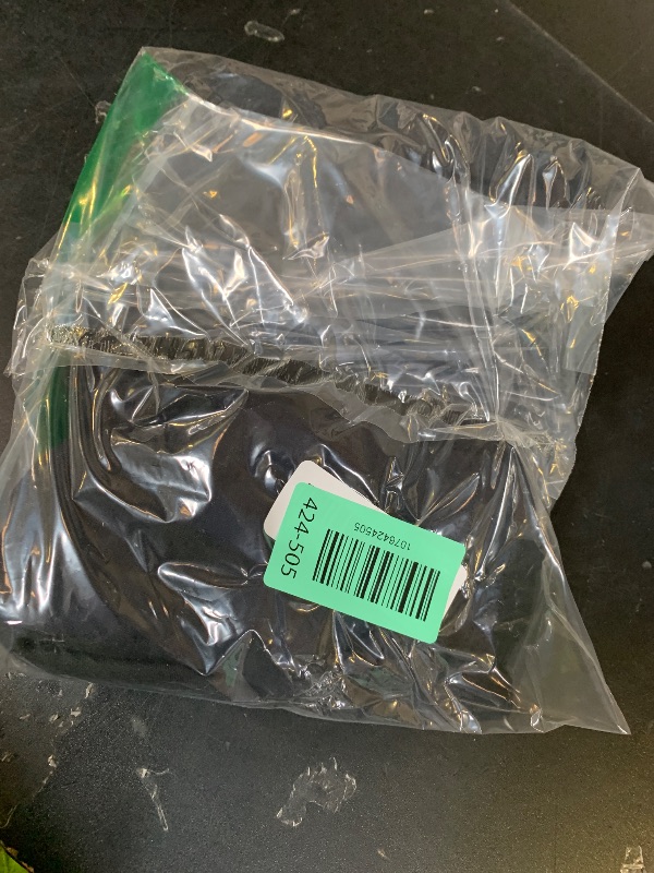 Photo 1 of  Adult    t- Shirt 