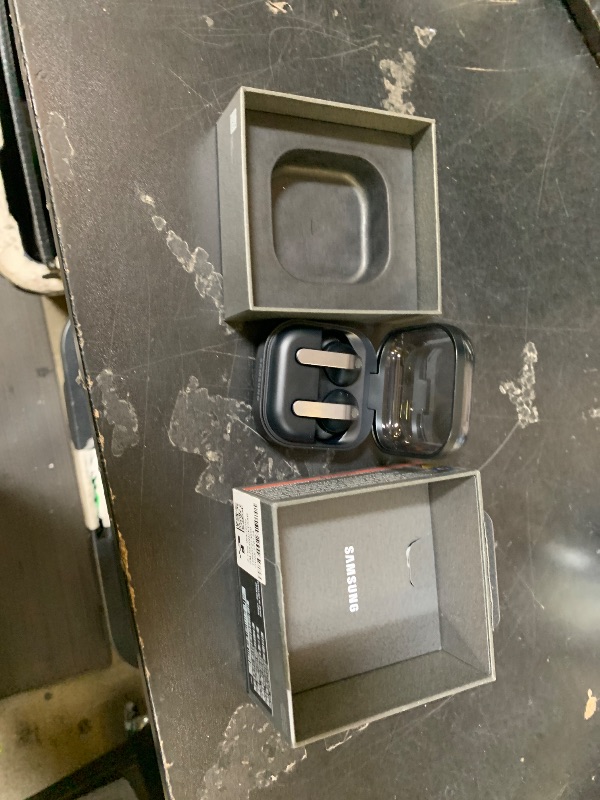 Photo 1 of Samsung Galaxy Buds 4 Pro (2026) AI True Wireless Bluetooth Earbuds, Hi-Res Audio, 2-Way Speaker, ANC 2.0, Optimized Comfort, IP57, Live Translation, Black [US Version, 2 Yr Warranty]