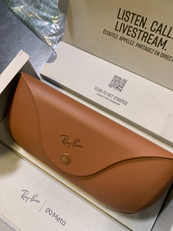 Photo 1 of Ray-Ban Meta (Gen 1), Wayfarer, Matte Black | Smart AI Glasses for Men, Women —12 MP Camera, Open-Ear Speakers for Audio, Video Recording and Bluetooth —Transitions® Green Lenses —Wearable Technology