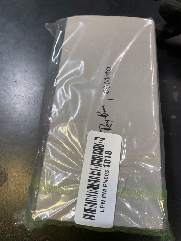 Photo 1 of Ray-Ban Meta (Gen 1), Wayfarer, Matte Black | Smart AI Glasses for Men, Women —12 MP Camera, Open-Ear Speakers for Audio, Video Recording and Bluetooth —Transitions® Green Lenses —Wearable Technology