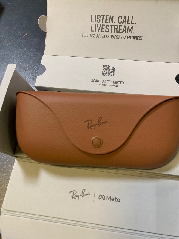 Photo 1 of Ray-Ban Meta (Gen 1), Wayfarer, Matte Black | Smart AI Glasses for Men, Women —12 MP Camera, Open-Ear Speakers for Audio, Video Recording and Bluetooth —Transitions® Green Lenses —Wearable Technology