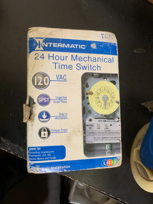 Photo 1 of Intermatic 20-Amp 24-Hour SPST 1-Circuit Digital Time Switch DT101