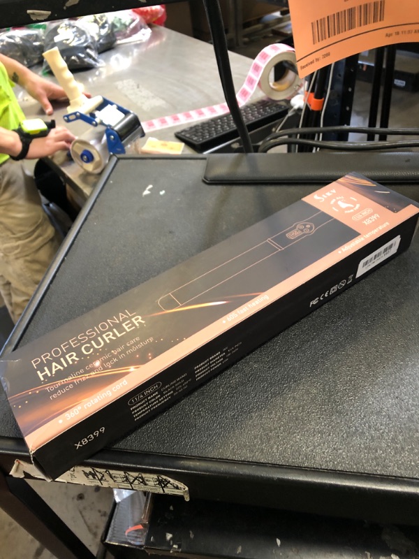 Photo 1 of 1 1/4 Inch Curling Wand Ceramic Long Barrel,1.25 Inch Curling Wand Iron for Long Hair,Dual Voltage Hair Curling Wand